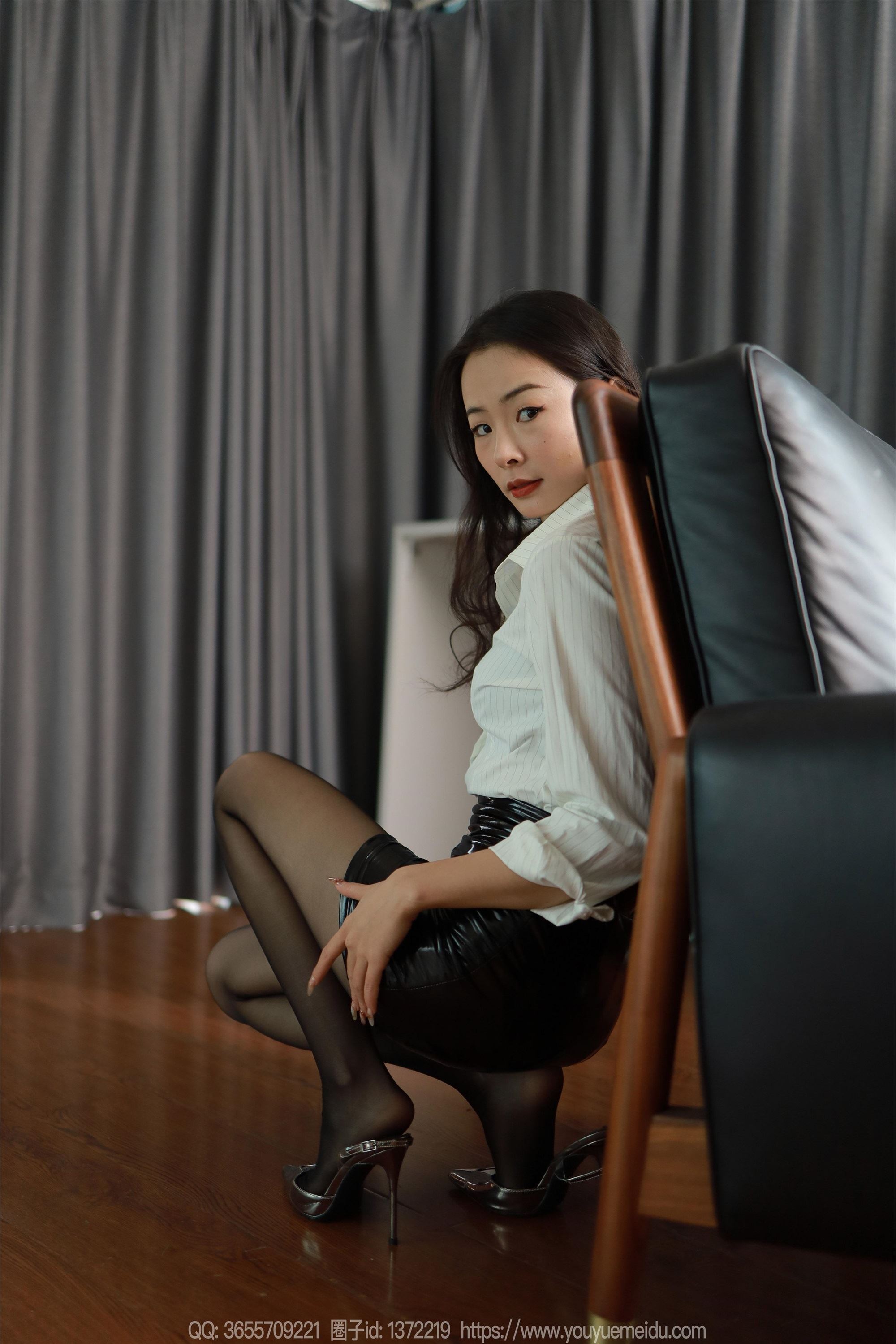 IESS异思趣向  2023.12.10 丝享家 1607 小金《黑色小皮裙》